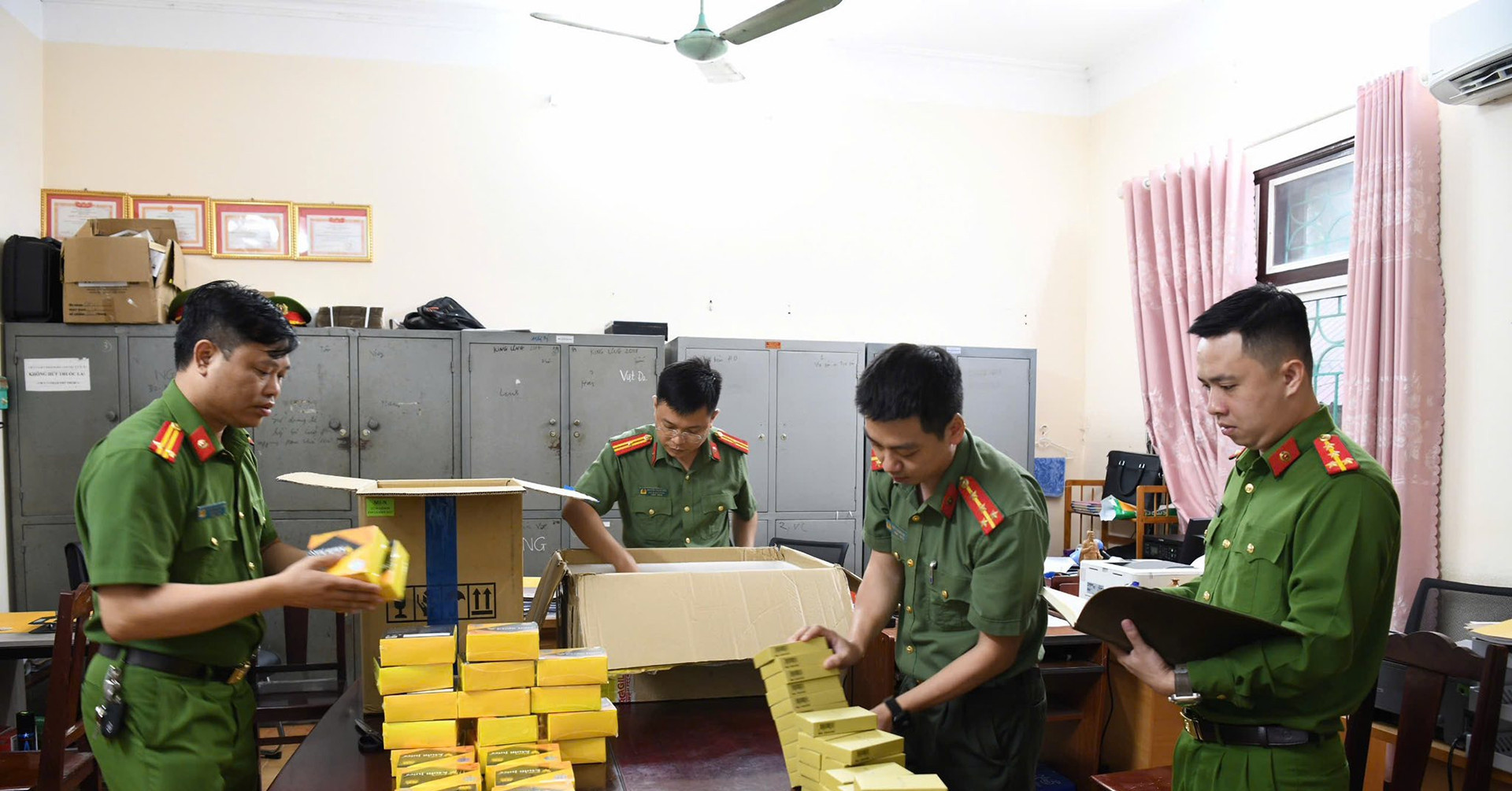 Phó Thủ tướng chỉ đạo Bộ Y tế báo cáo rõ bất cập về quản lý thực phẩm chức năng