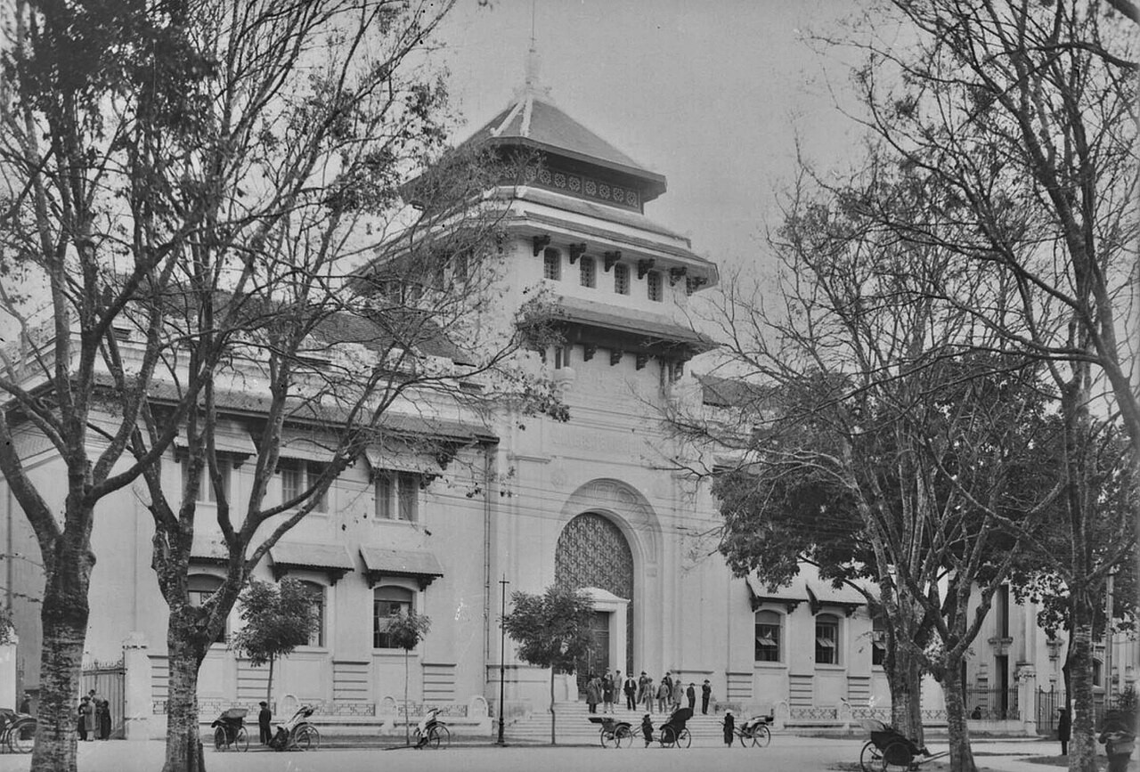 Trường đại học nào ở Việt Nam từng có 6 bác sĩ người Pháp làm hiệu trưởng?