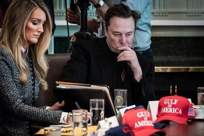 Tỷ phú Elon Musk thất vọng với 'siêu dự luật' chi tiêu của ông Trump