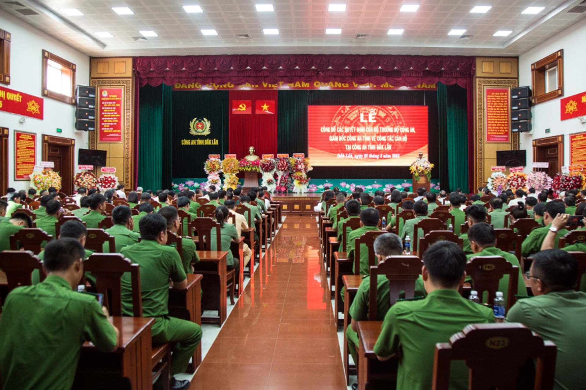 Cong An tinh Dak Lak.jpg