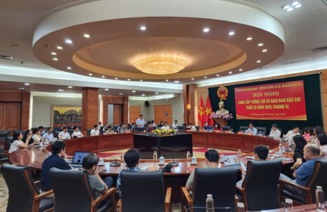 HỌp boa hp .jpeg