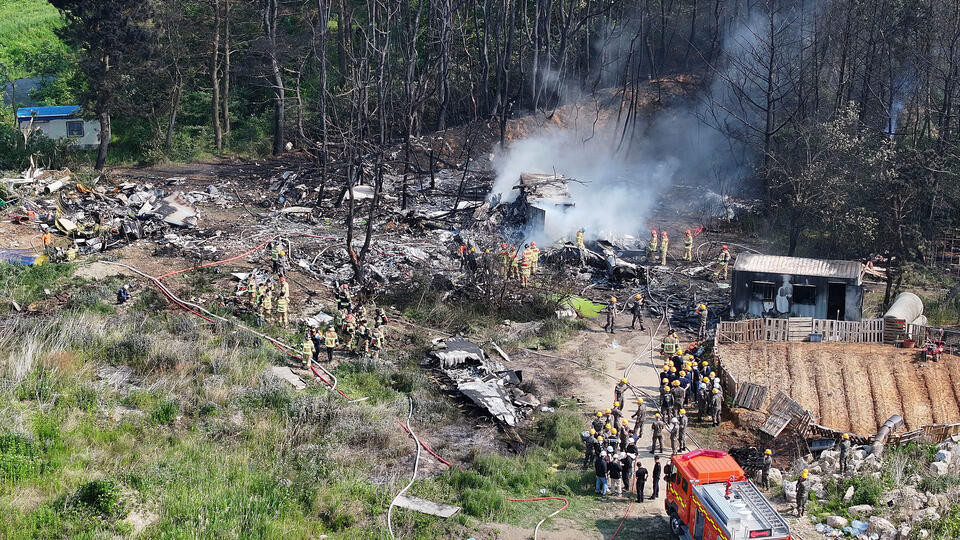 Máy bay săn ngầm.jpg
