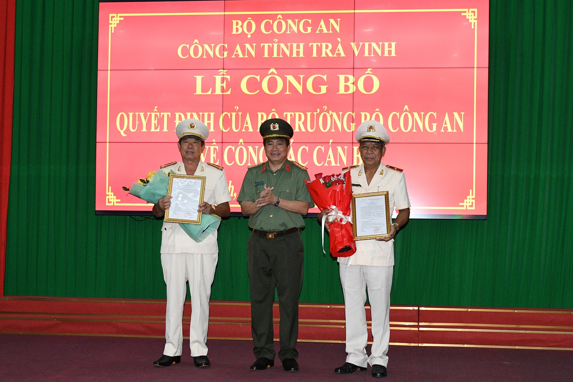 Một thiếu tướng của Công an tỉnh Trà Vinh nghỉ hưu trước tuổi