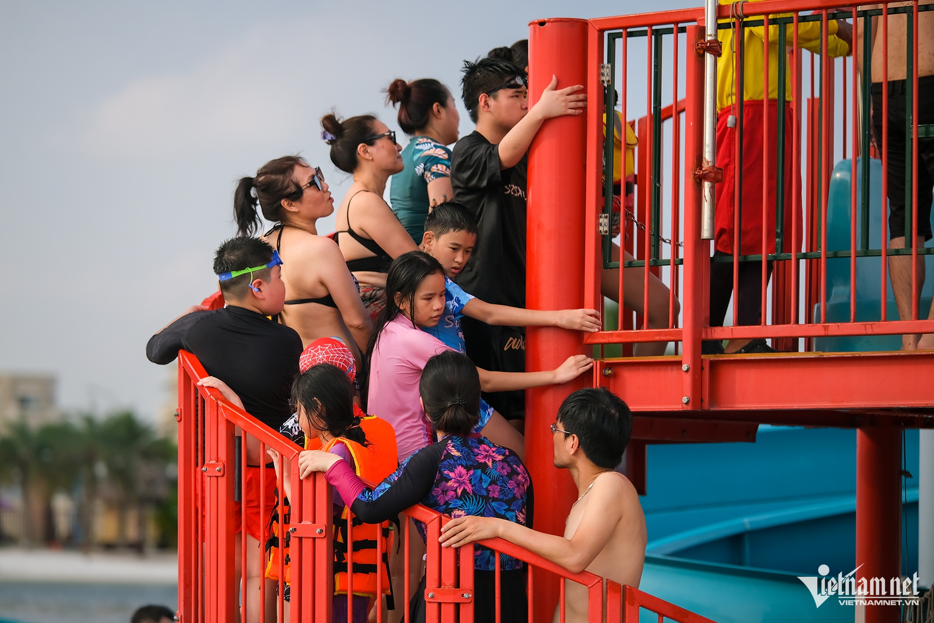 W-bien nhan tao 8.jpg