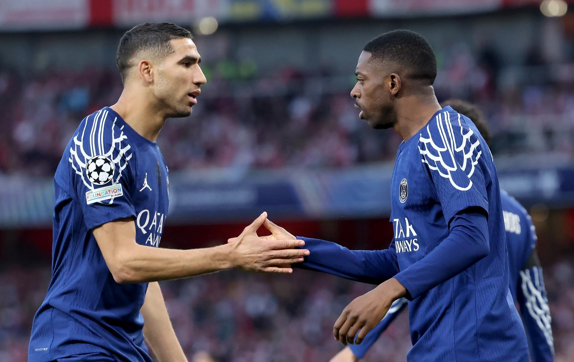 EFE - Dembele Hakimi Arsenal.jpg