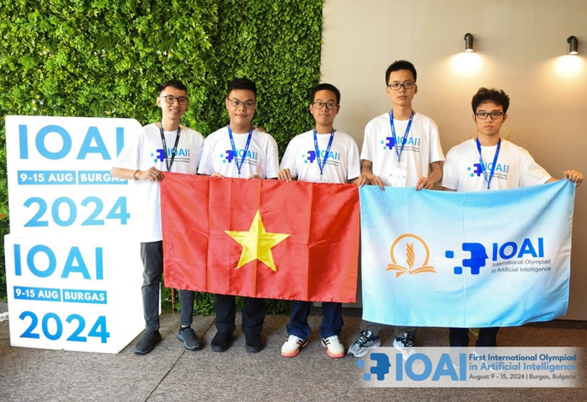 hoc sinh Viet Nam 01 1.jpg