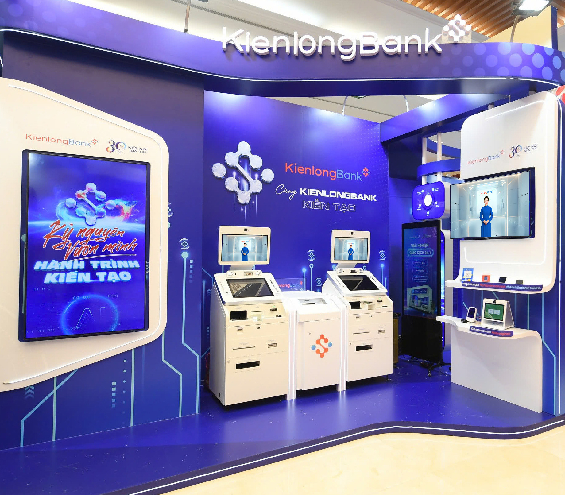 KienlongBank 30 logo nam chuyen doi so giao dich vien ai.jpg