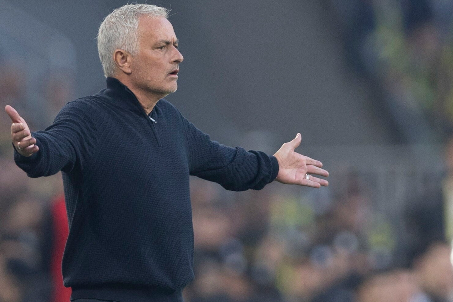 Mourinho nhận ‘ích kỷ’, cổ vũ Inter vô địch Cúp C1