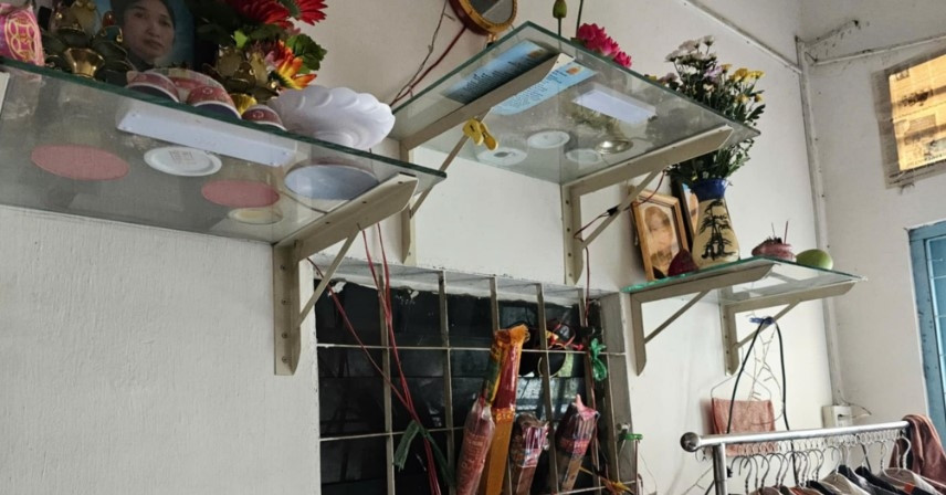 Người con trai quấn thi thể mẹ, bỏ ra đường: 'Tôi ám ảnh hàng đêm'