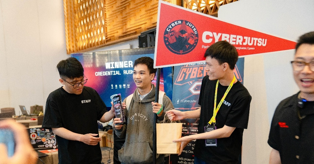 Red Team CMC Telecom chiến thắng tại CyberRush 2025