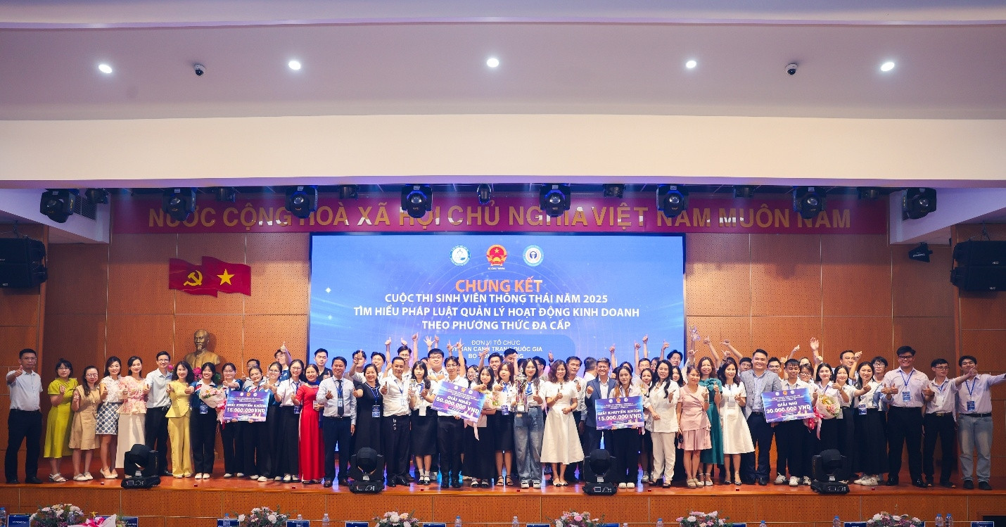 Sinh viên Thông thái 2025: Khi người trẻ tự tin làm chủ kiến thức pháp luật