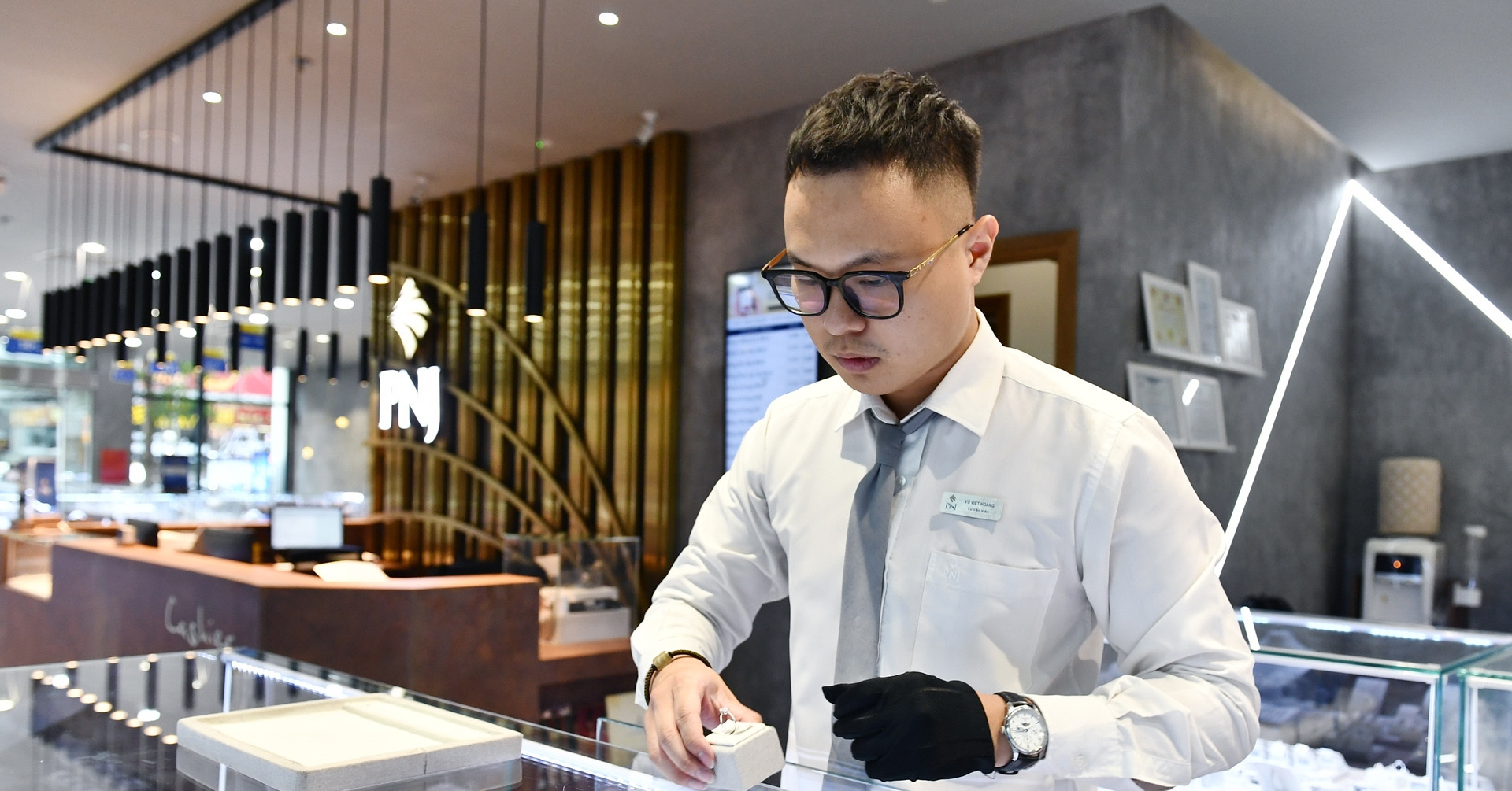 Thanh tra Ngân hàng Nhà nước: Công ty PNJ có dấ...