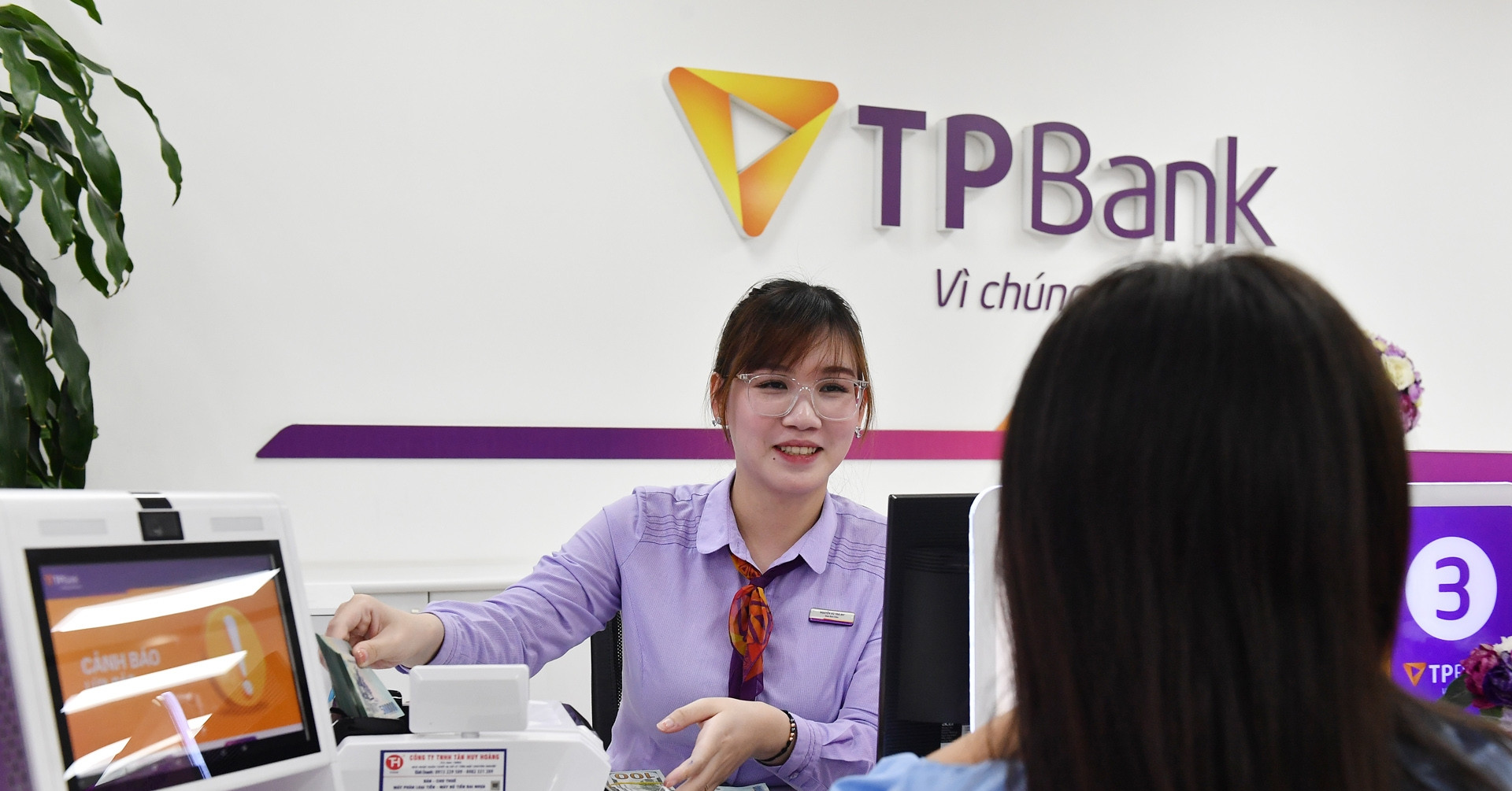 Thanh tra phát hiện vi phạm kinh doanh vàng tại TPBank, chuyển hồ sơ sang công an