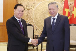 Tổng Bí thư: Việt Nam luôn ủng hộ mạnh mẽ công cuộc phát triển của Lào
