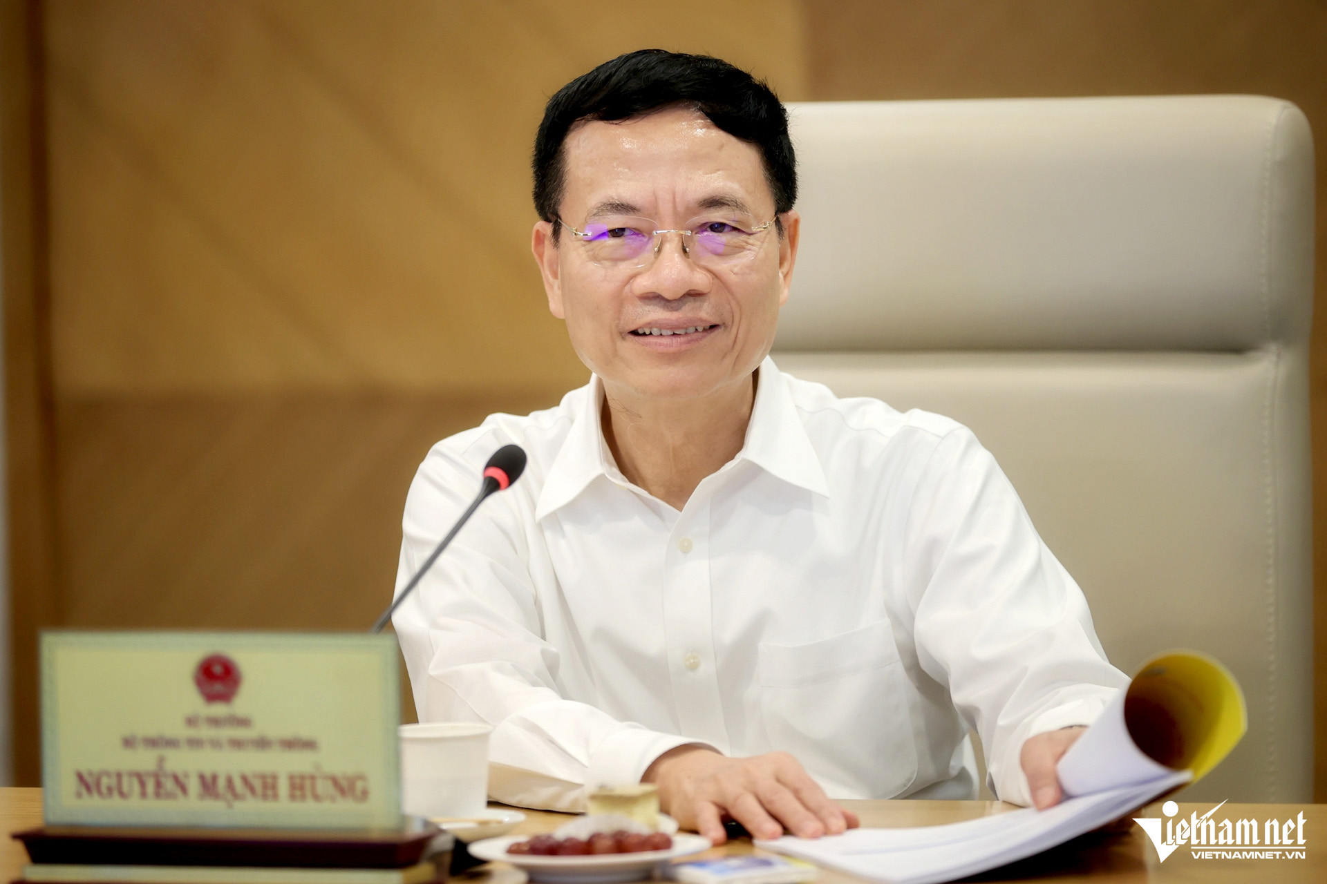 w bo truong bo tttt nguyen manh hung 1691.jpg