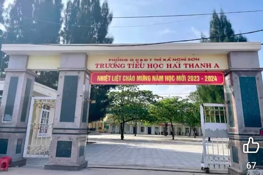 Kiểm điểm giáo viên 'ra giá' 5 triệu đồng để gỡ bài phản ánh thu chi của trường