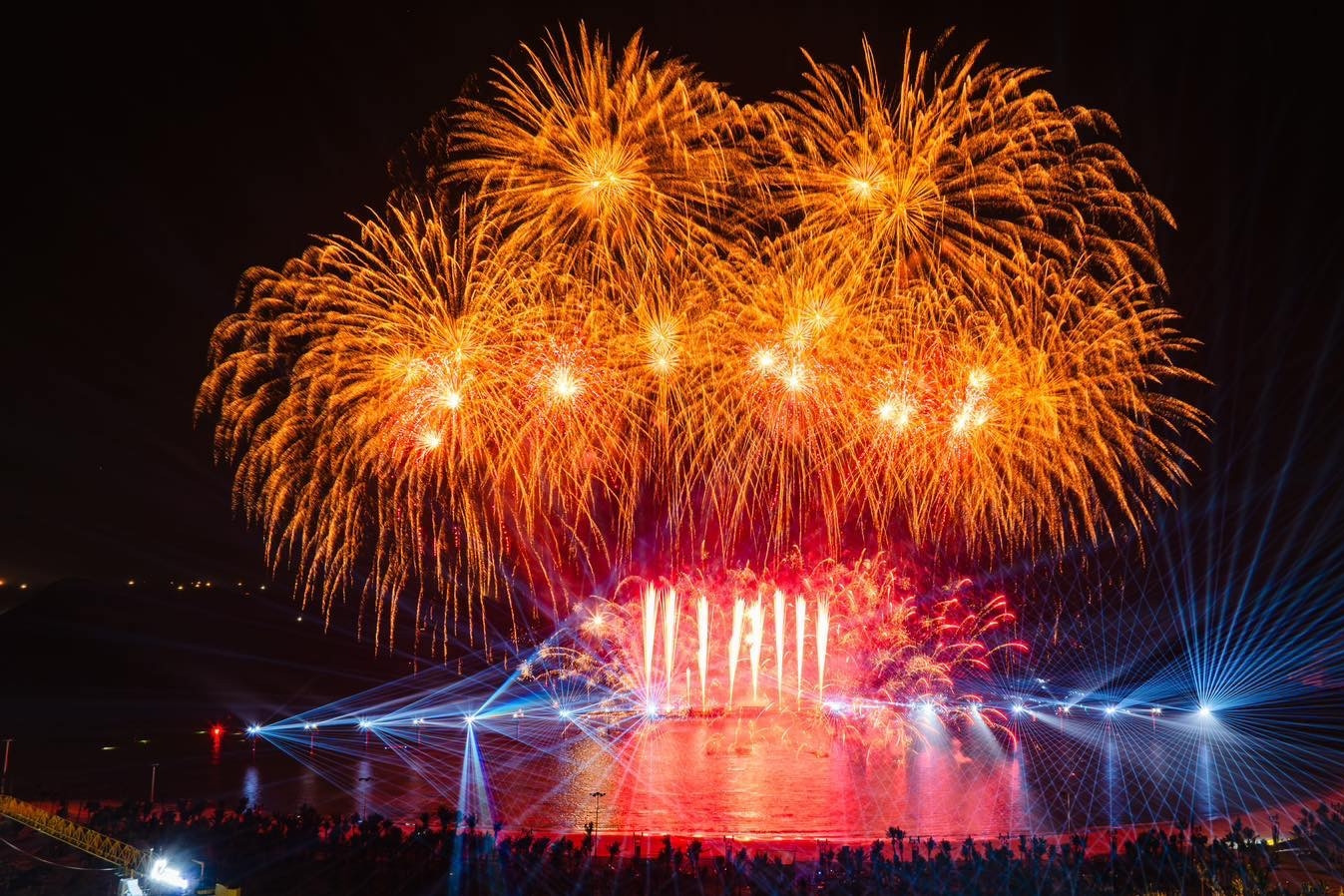 Kỳ tích ở Cát Bà: Show diễn 2 kỷ lục và hệ sinh thái du lịch chưa từng có