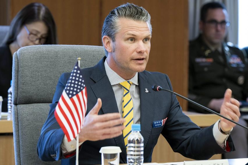 Mỹ kêu gọi các đồng minh châu Á tăng chi tiêu quốc phòng