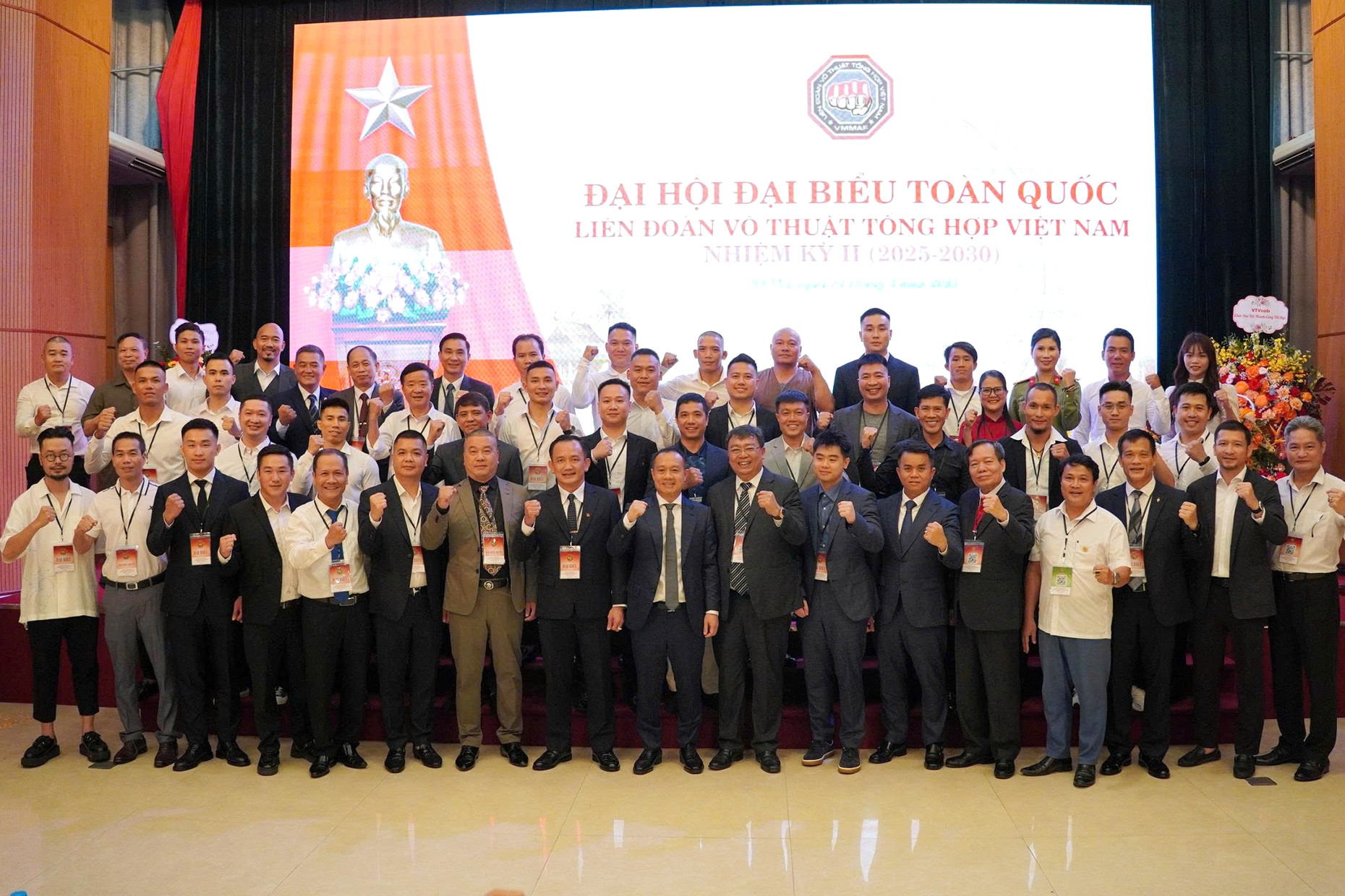 Ông Ngô Đức Quỳnh tái cử Chủ tịch LĐ Võ thuật tổng hợp Việt Nam