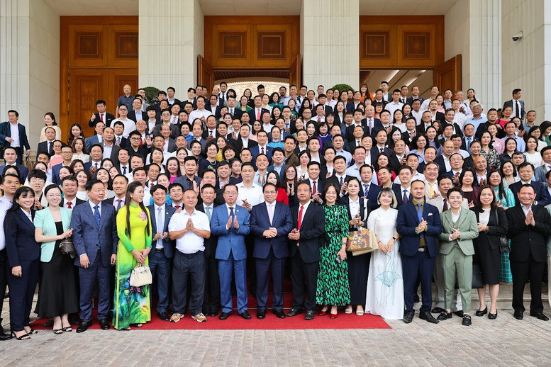 thu tuong va doanh nghiep.jpg