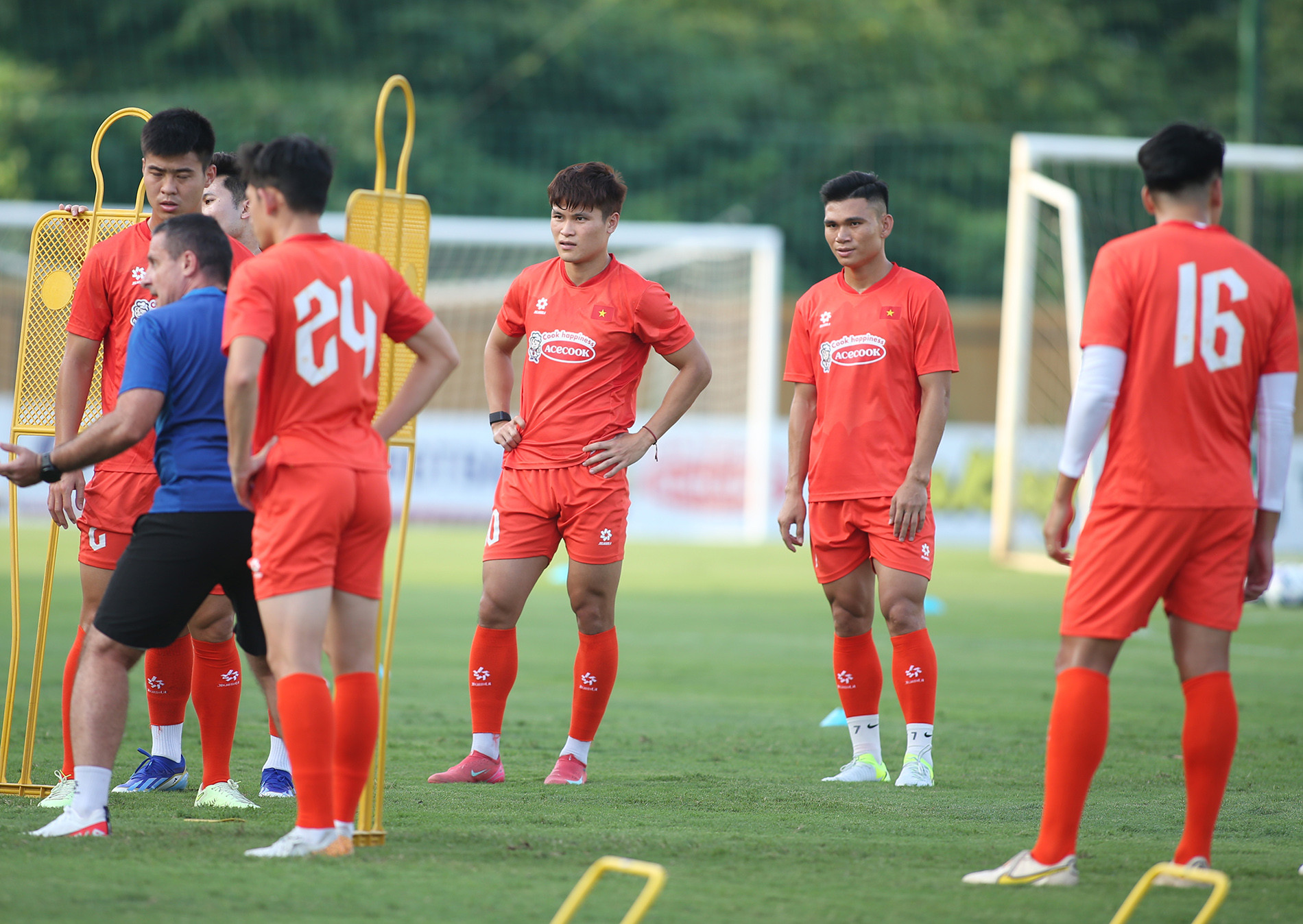 tuyen viet nam 6.JPG