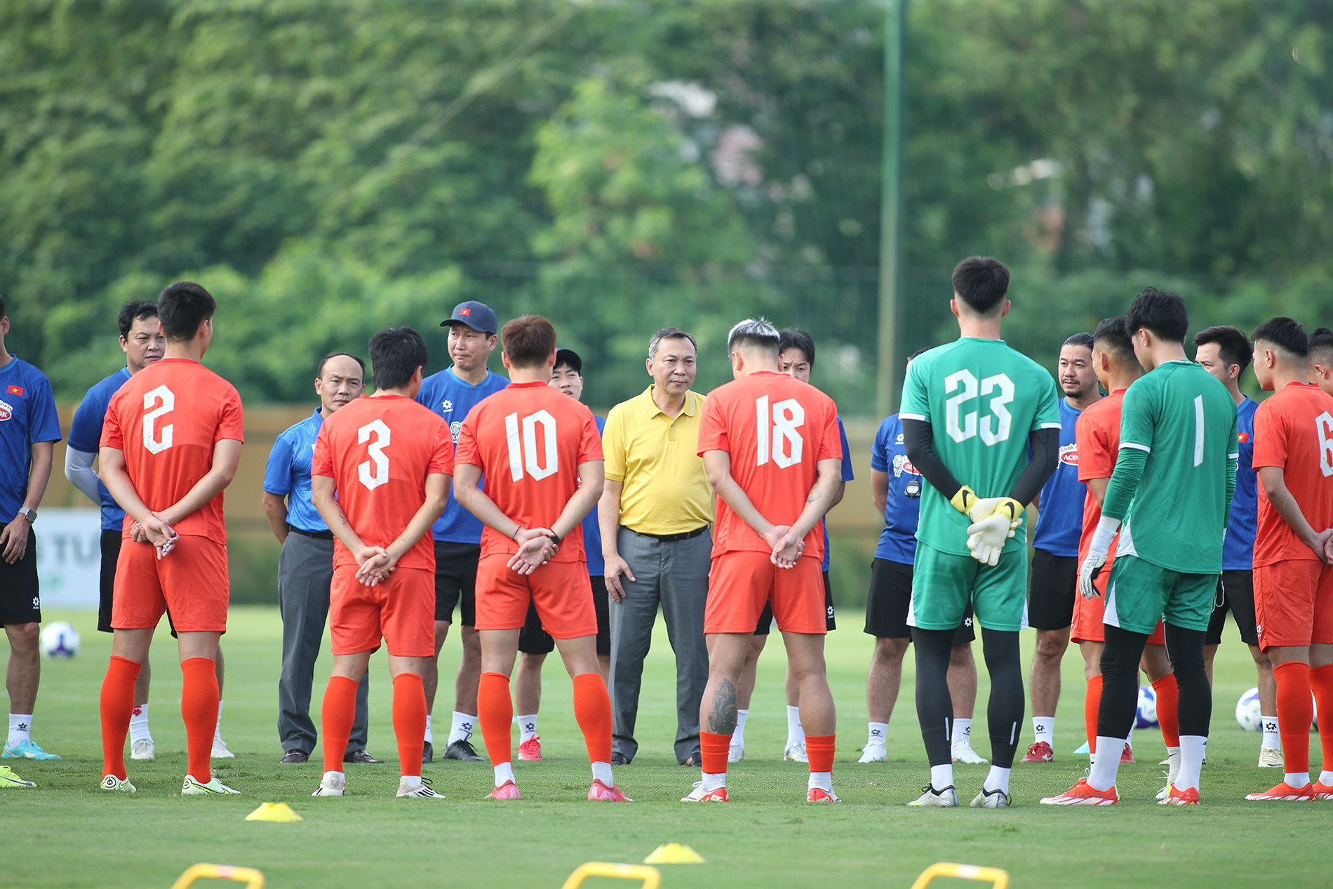 tuyen viet nam 7.JPG