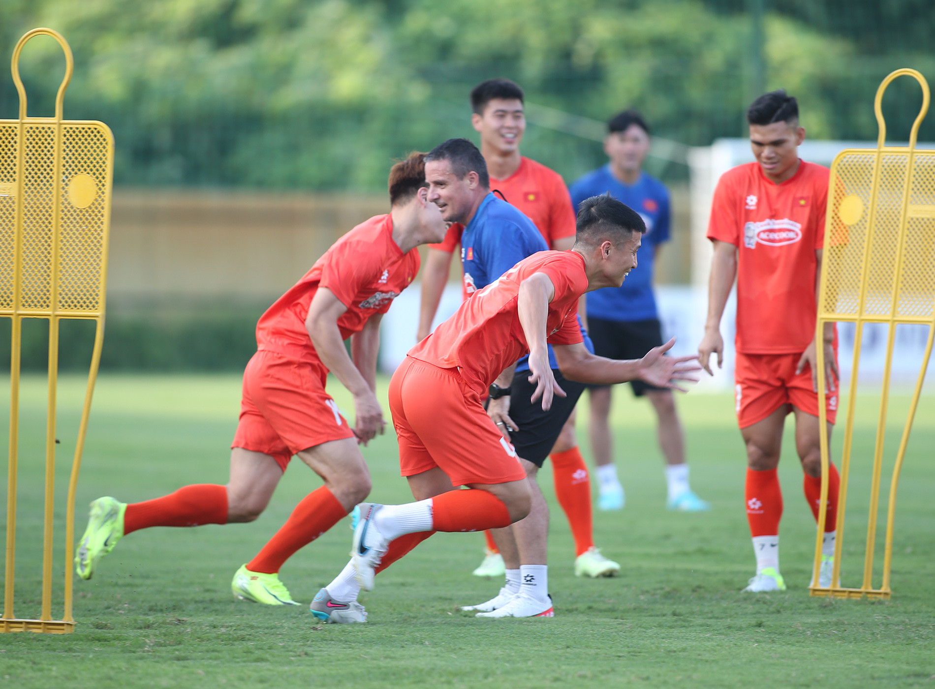 tuyen viet nam 8.JPG