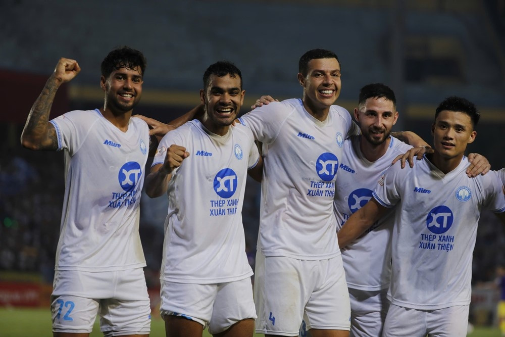 Bảng xếp hạng V-League 2024/25 - Vòng 21: Nam Định 'cắt đuôi' Hà Nội