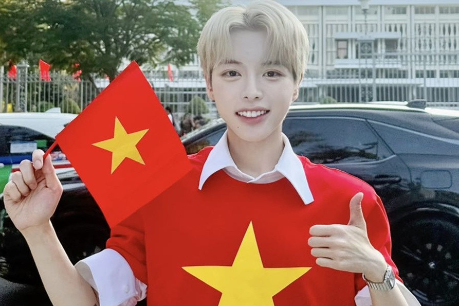 Ca sĩ Đức Phúc làm từ thiện nửa tỷ đồng tỏ lòng biết ơn hậu đại lễ 30/4