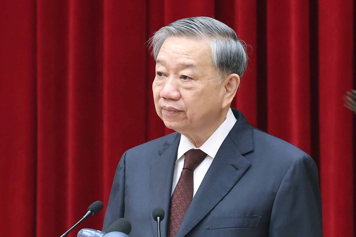 Đột phá thể chế, pháp luật để đất nước vươn mình