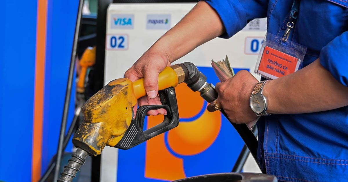 Giá xăng ngày mai có thể quay đầu giảm