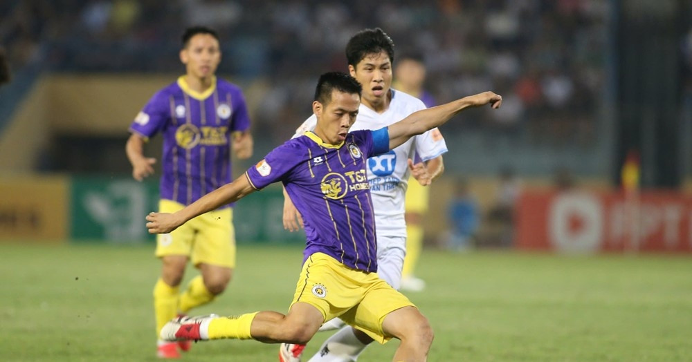 Trực tiếp bóng đá Hà Nội 0-3 Nam Định: Chủ nhà nỗ lực tìm bàn gỡ