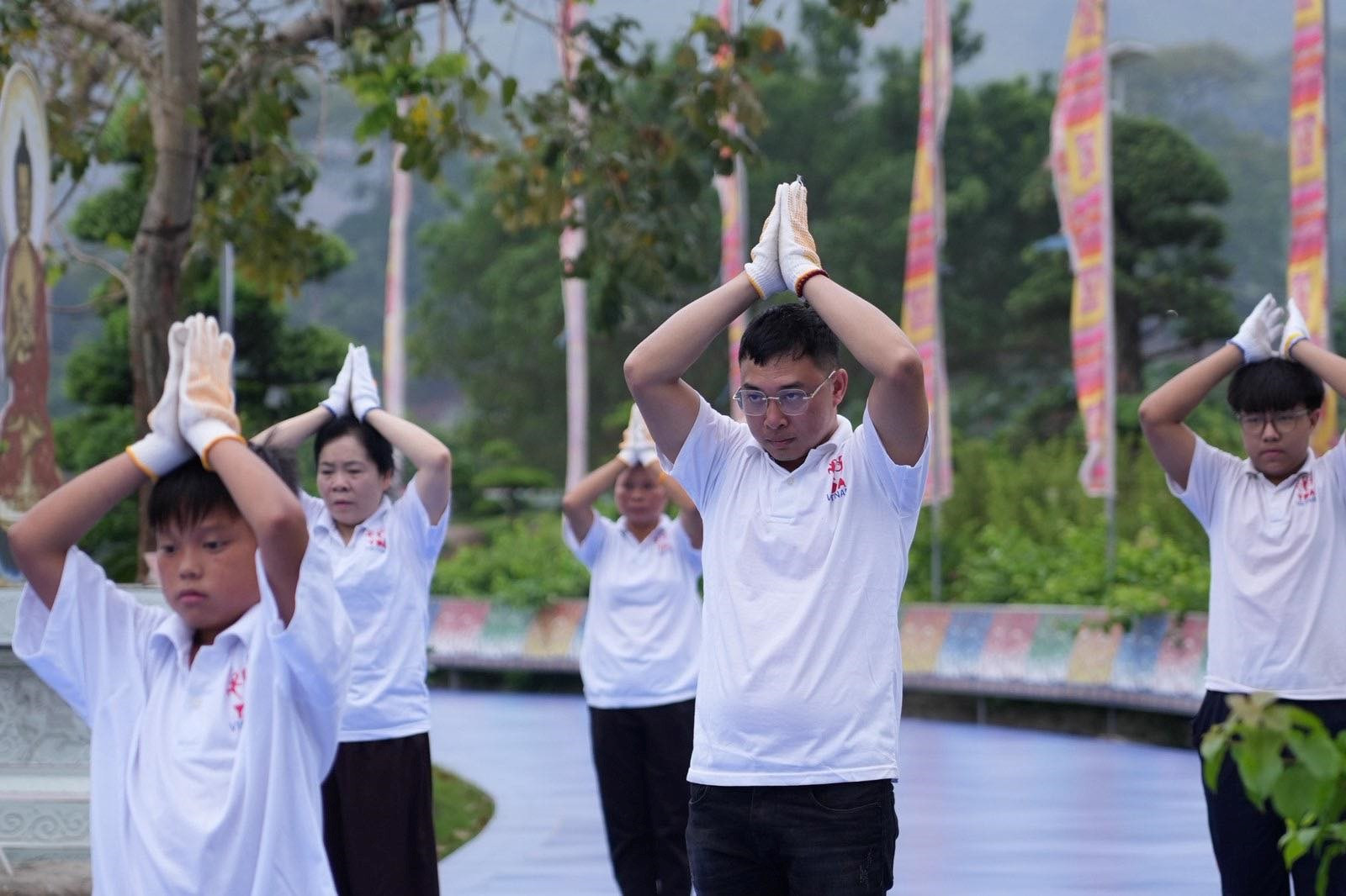 Anh Dai Bao thap 7.jpg