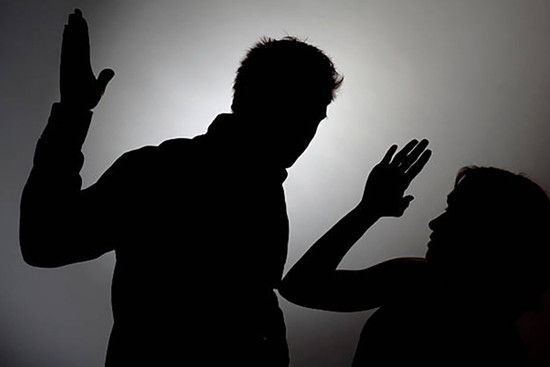 Bắt giữ khẩn cấp người đàn ông tát cảnh sát giao thông ở Thái Bình