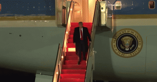 Bên trong chiếc máy bay cũ Mỹ mua lại để thay thế Không lực Một của ông Trump