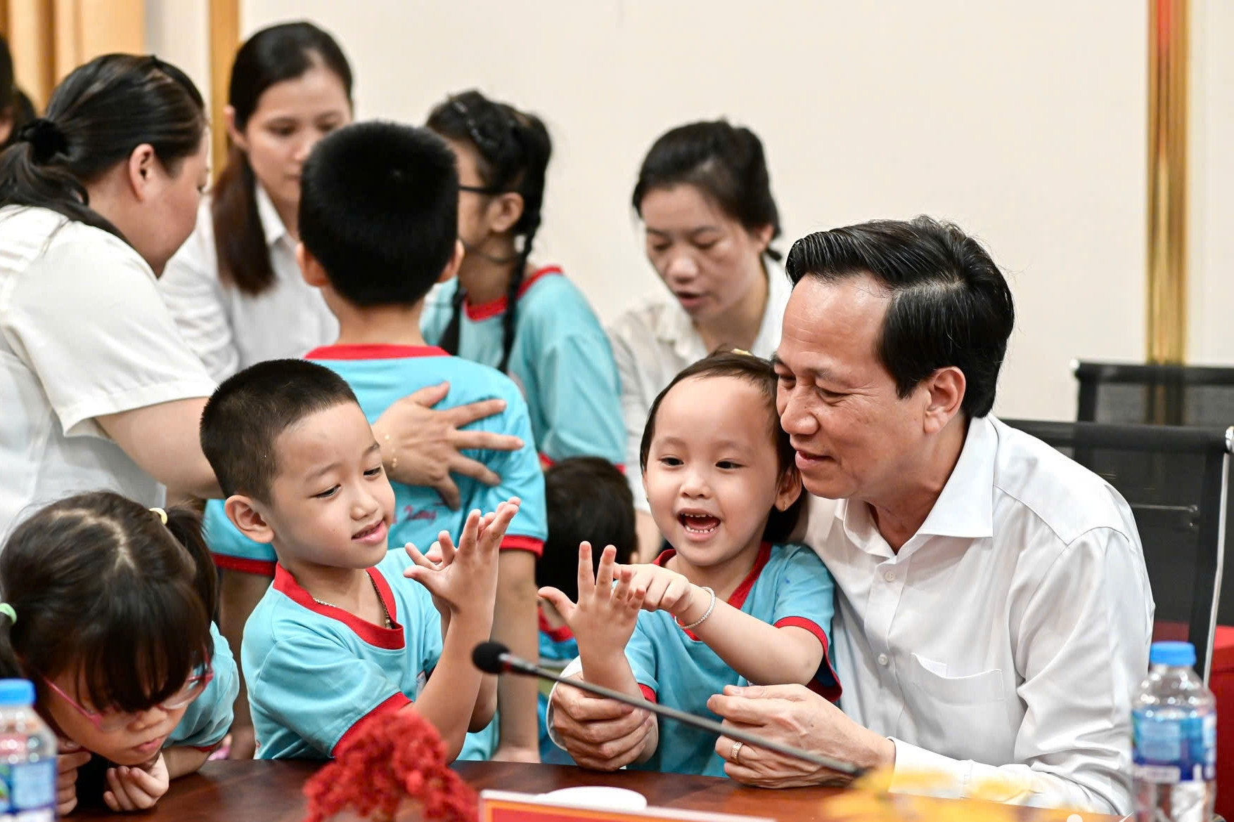 Bộ trưởng Đào Ngọc Dung: Mong Trung tâm Điều dưỡng là mái ấm đúng nghĩa của trẻ khuyết tật