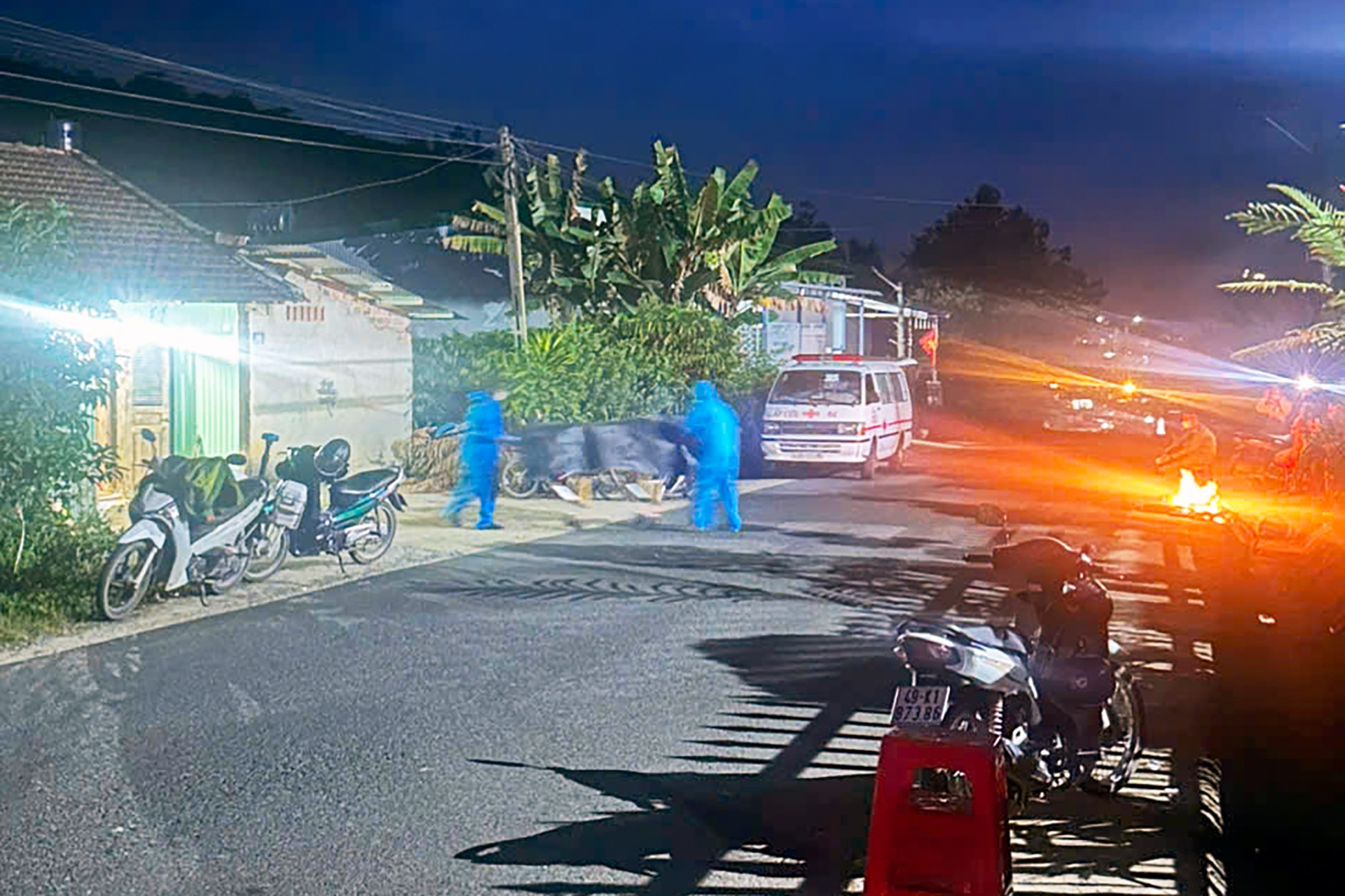 Gia chủ phát hiện thi thể phân hủy trong phòng tắm sau 1 năm vắng nhà