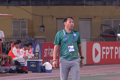 HLV Vũ Hồng Việt tiết lộ chiến thuật sau chiến thắng 3-0 trước Hà Nội FC