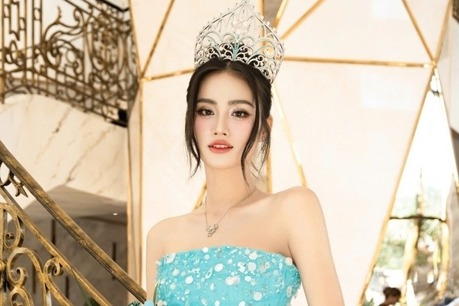 Hoa hậu Ý Nhi: Chỉ cần cái gật đầu, ánh nhìn của bố đủ để tôi mạnh mẽ hơn