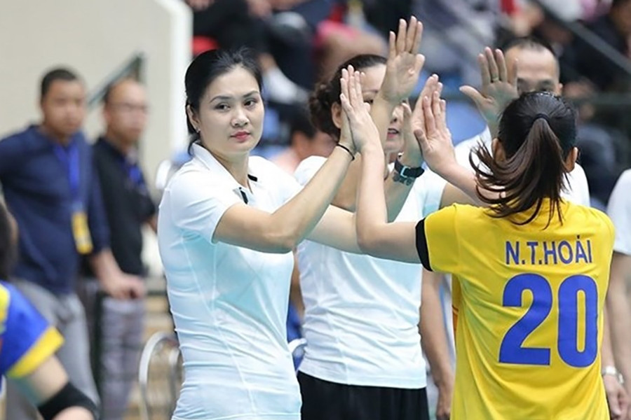 Hoa khôi bóng chuyền Kim Huệ có quyết định bất ngờ