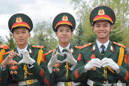 Những hình ảnh 'đốn tim' của đoàn QĐND Việt Nam tham gia duyệt binh tại Nga