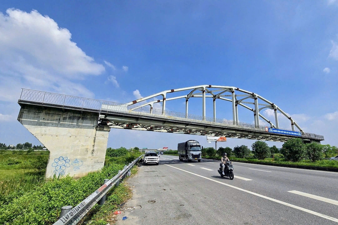 ‘Ông lớn’ muốn đầu tư tuyến đường sắt Yên Viên - Phả Lại - Hạ Long - Cái Lân