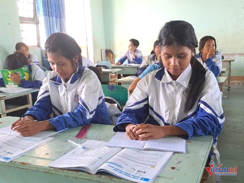 W-Chị em song sinh 1.jpg