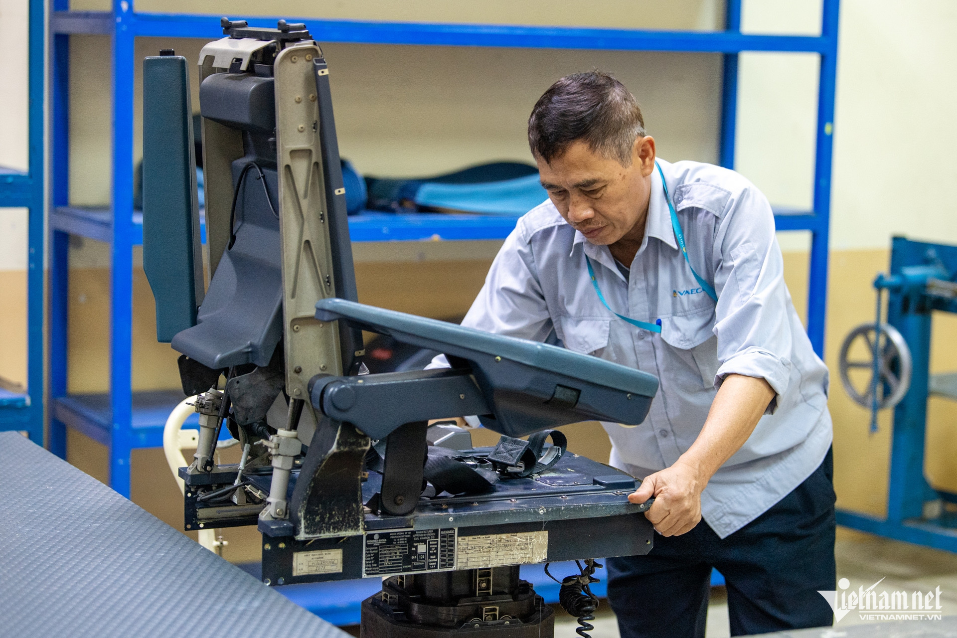 W-sua may bay_18.jpg