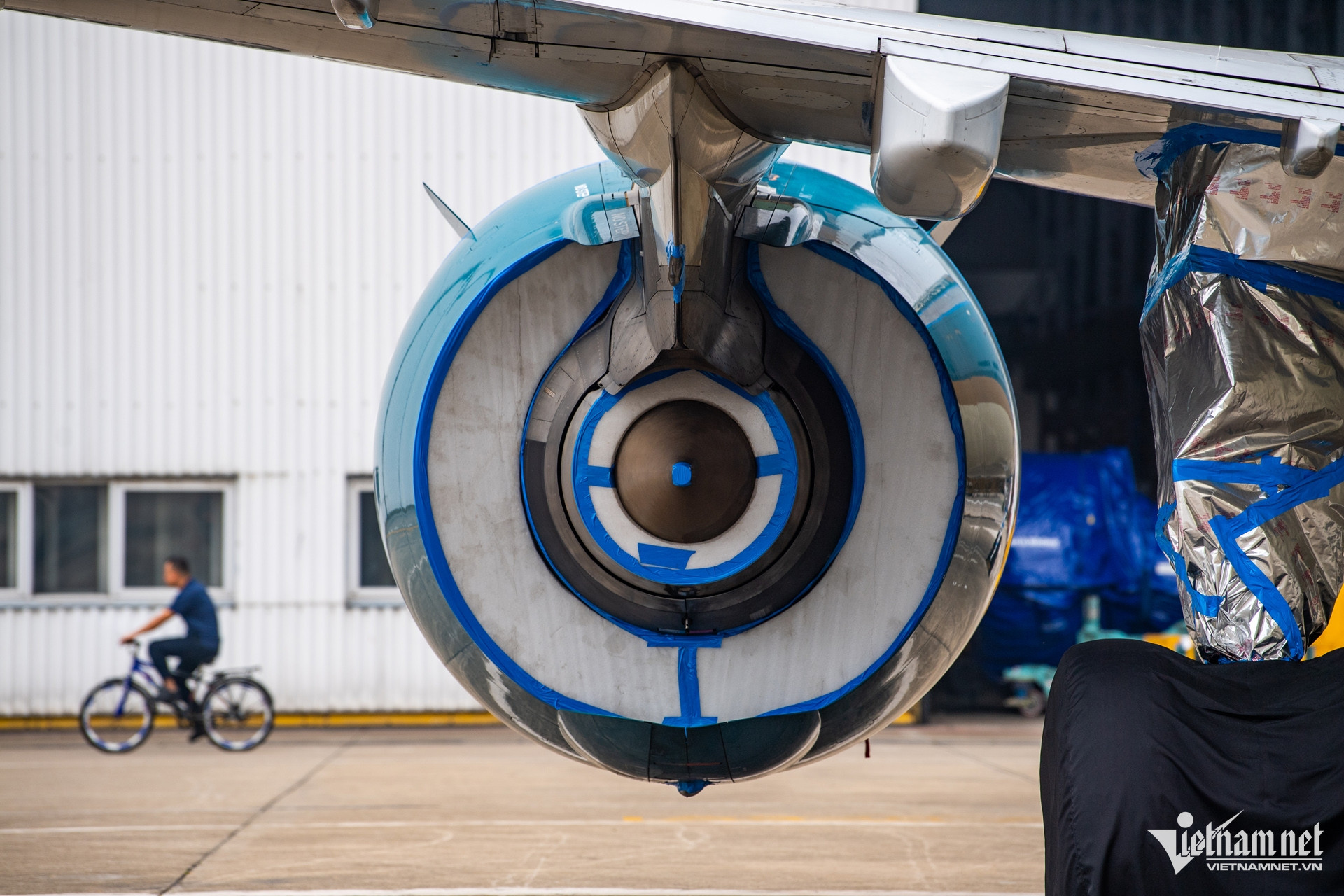 W-sua may bay_19.jpg