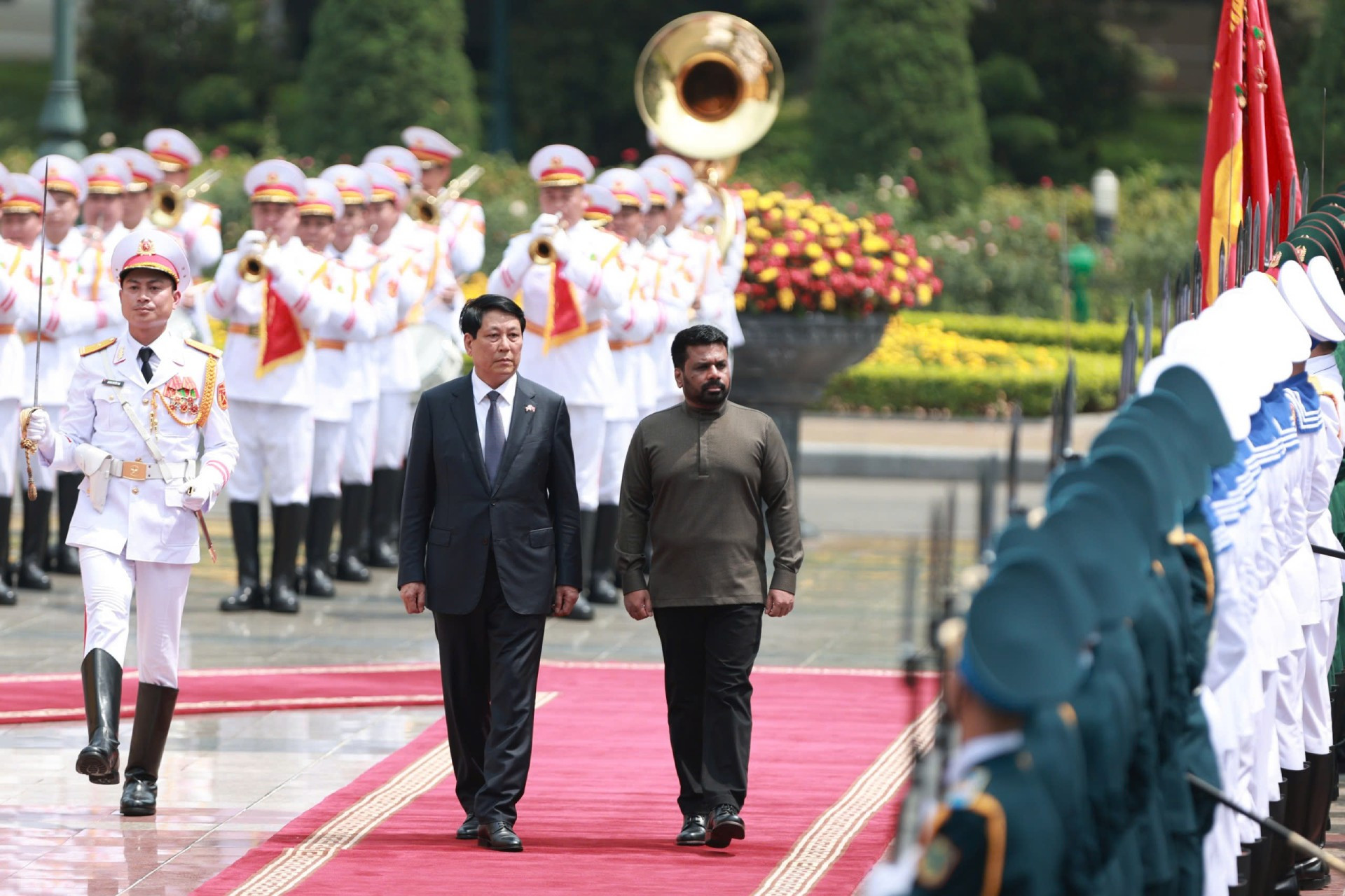 z6569508564157_020f6e67881e9835799284f515c0b6f7 (1).jpg