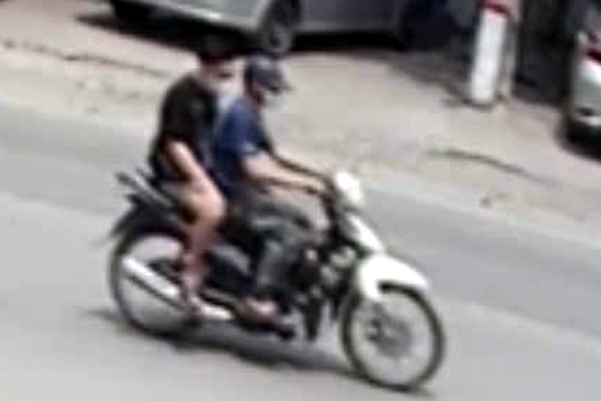 Bắt giữ 2 đối tượng cướp 16 cây vàng của bà chủ nhà nghỉ ở Hà Nội