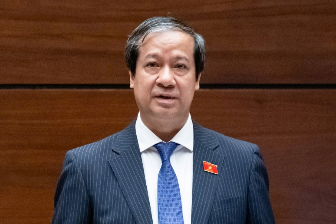 Bộ trưởng GD-ĐT: Công bằng cho giáo viên không phải 'đều khổ như nhau'