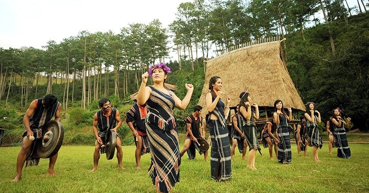 Trải nghiệm không gian văn hóa cao nguyên Lâm Đồng tại Hồ Gươm