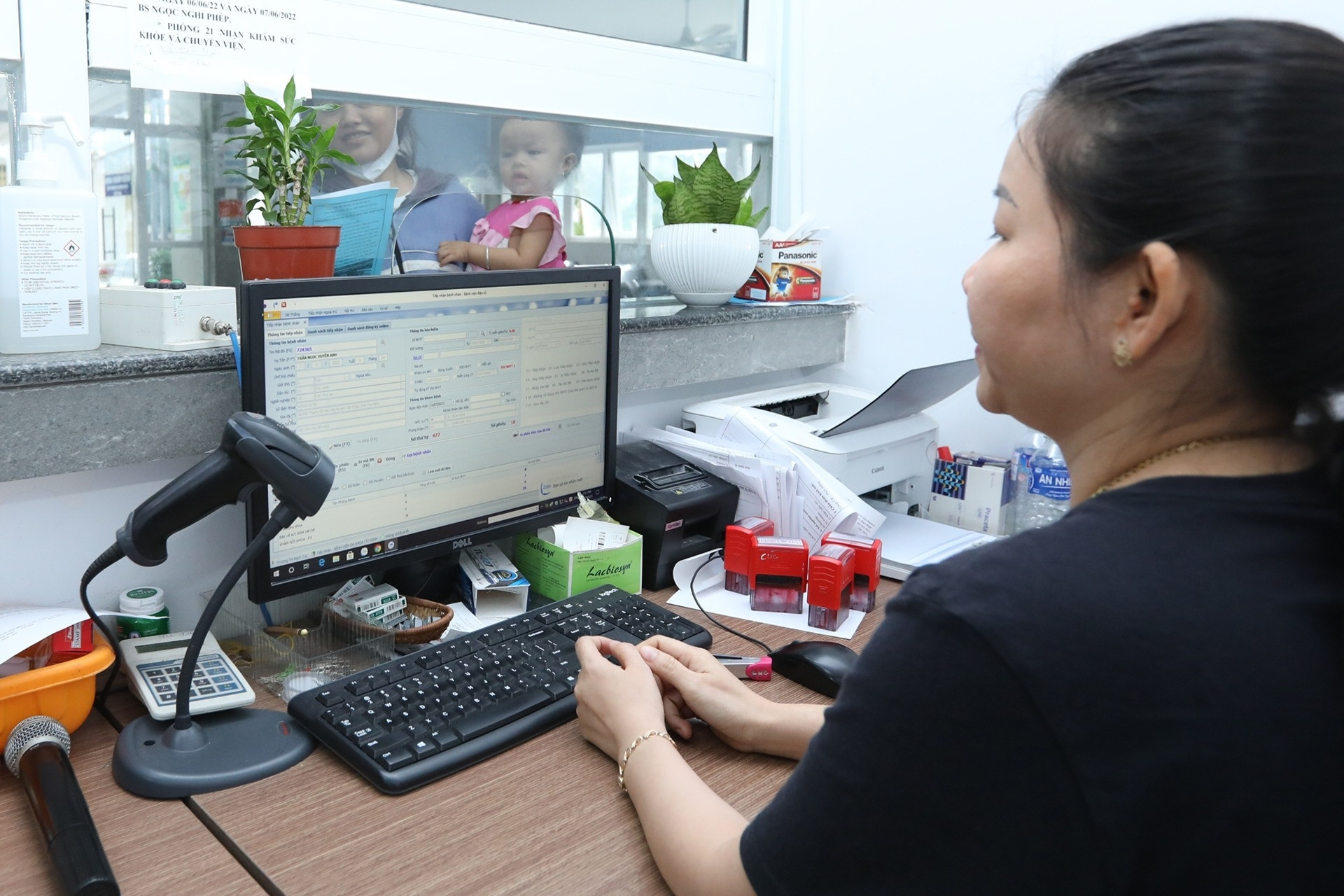 Tỷ lệ hồ sơ trực tuyến toàn trình của cả nước tăng nhẹ trong tháng 4